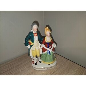 Vintage Moriyama Made in Occupied Japan Porcelain Colonial Couple Figurine 1023